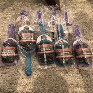 Hair Brushes - 9 items